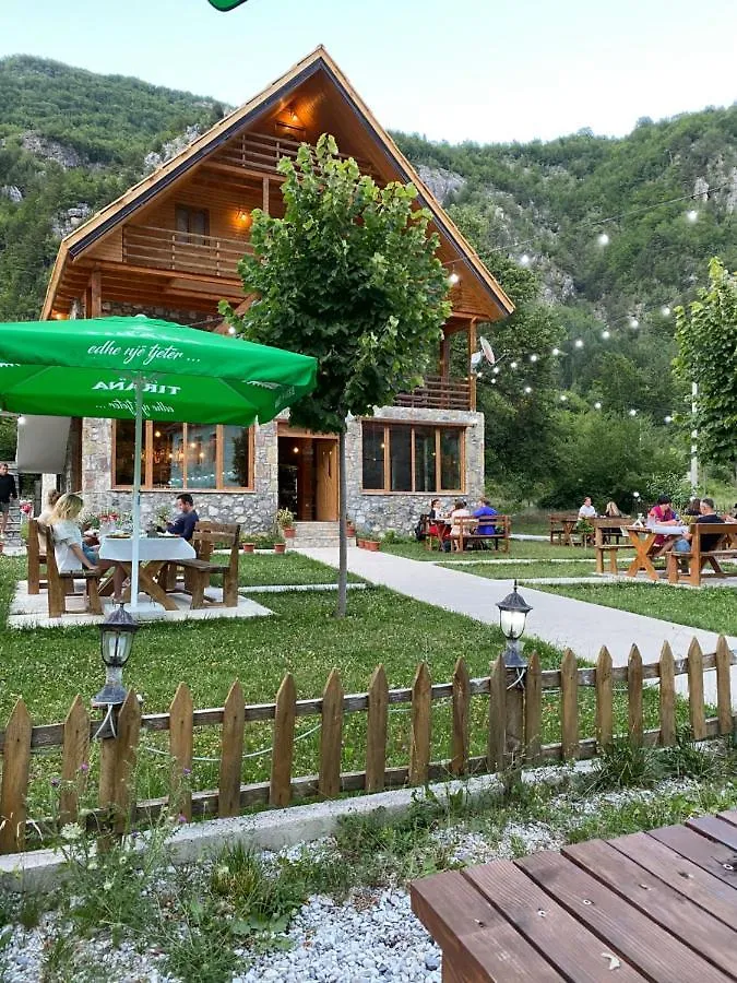 Alpinehouse Theth Hotel