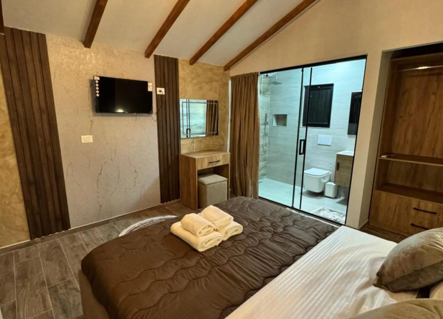 Alpinehouse Hotel Theth Albania