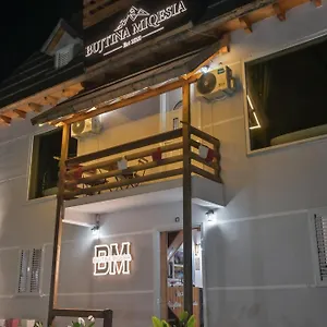 Alojamento de Acomodação e Pequeno-almoço Bujtina Miqesia, Theth