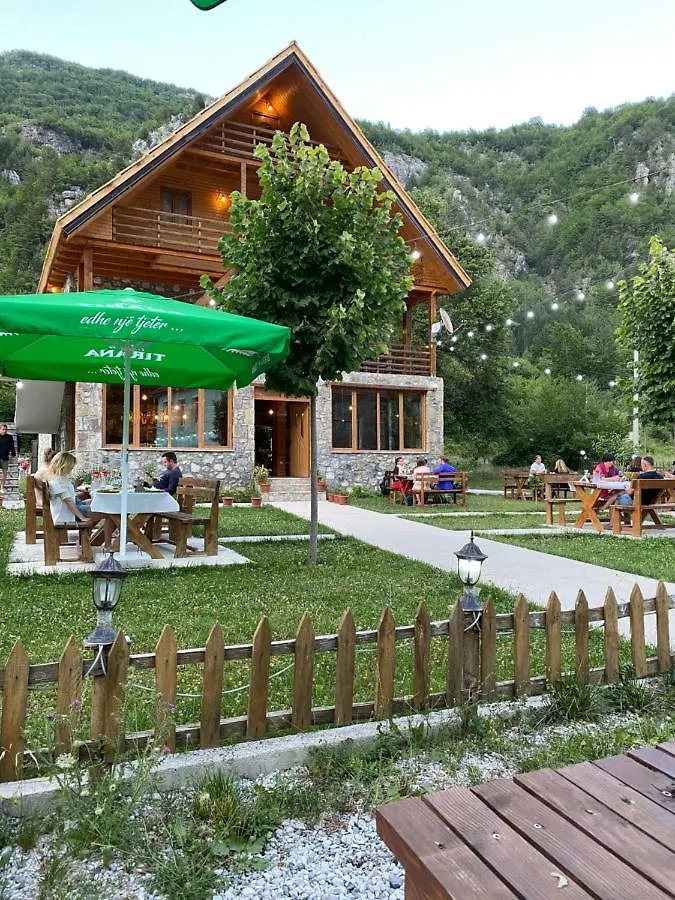 Alpinehouse Hotell Theth Pensionat