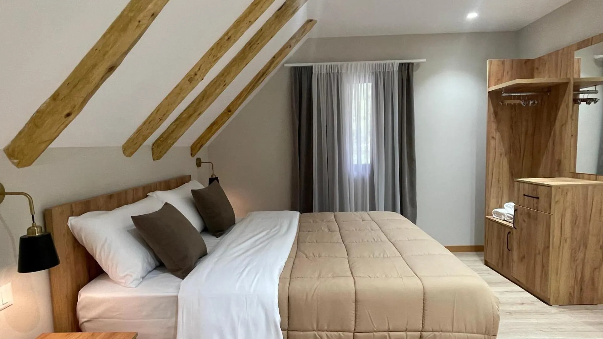 Guest house Alpinehouse Hotel Theth