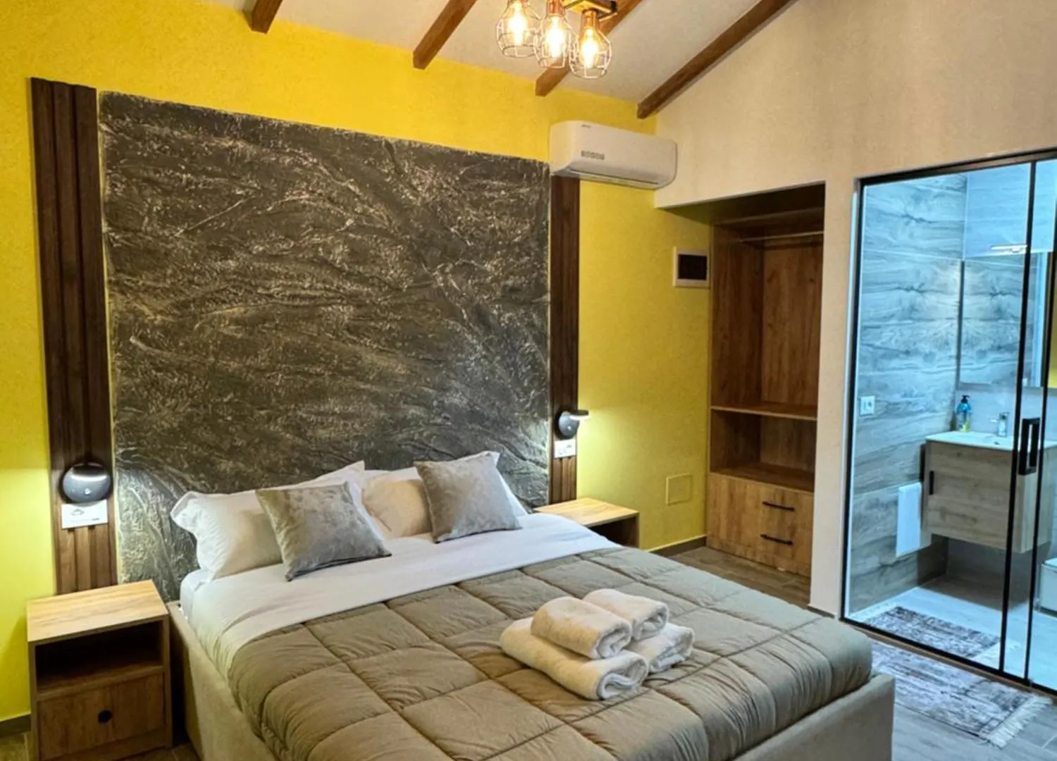Alpinehouse Hotell Theth