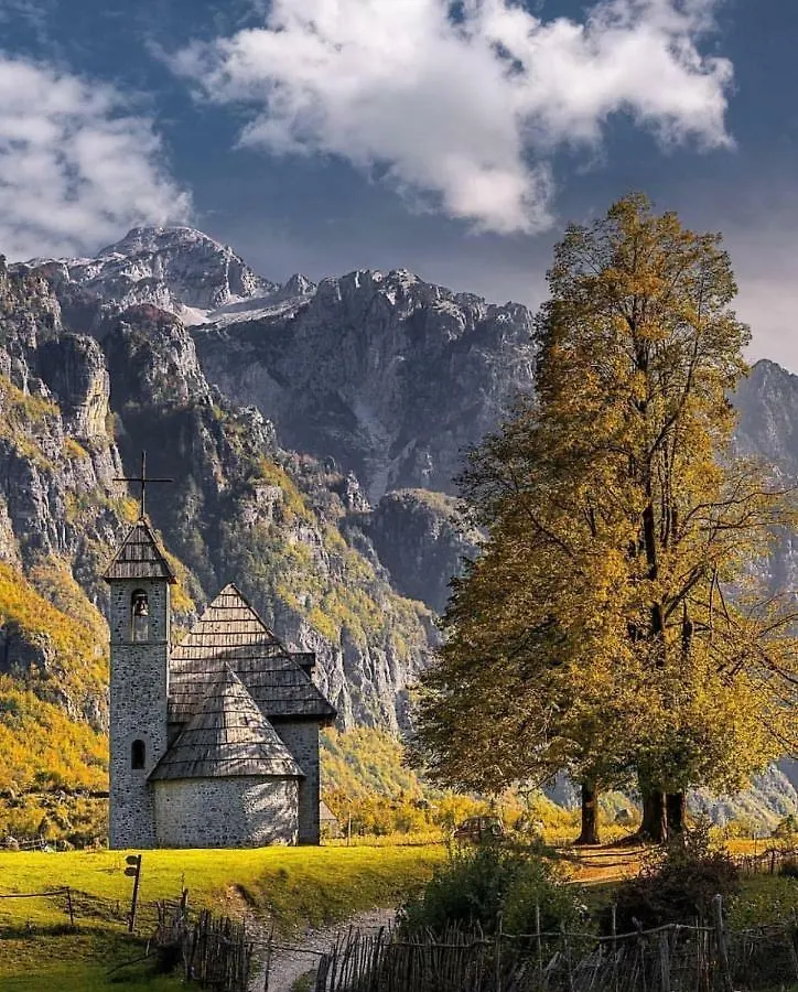 Alpinehouse Hotell Theth Pensionat