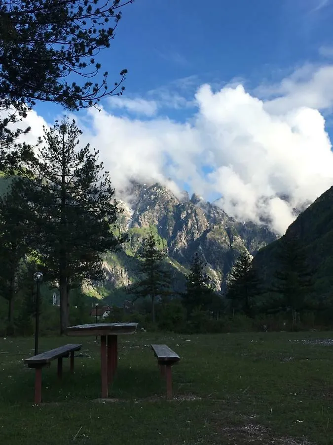 Guest house Alpinehouse Hotel Theth